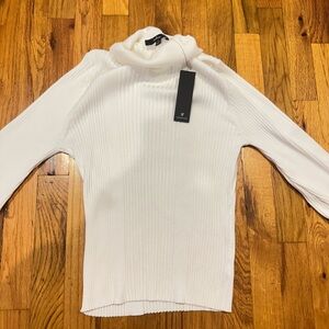 Brand new lulus turtle neck sweater